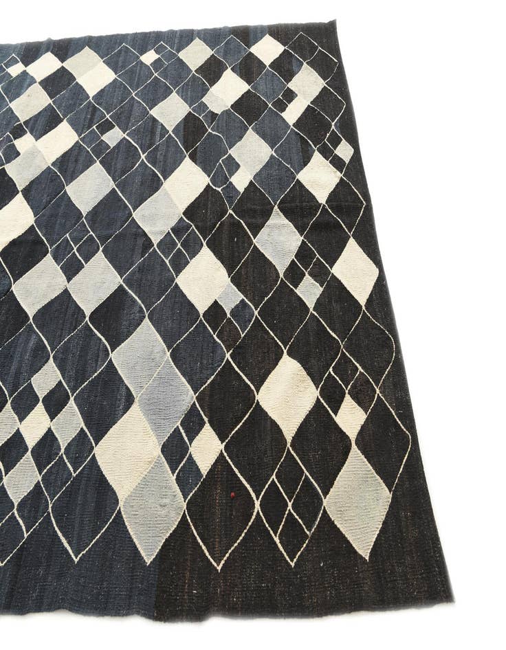 Detail image of 7' 10 x 9' 4  Hand Woven Kilim Modern Wool Rug