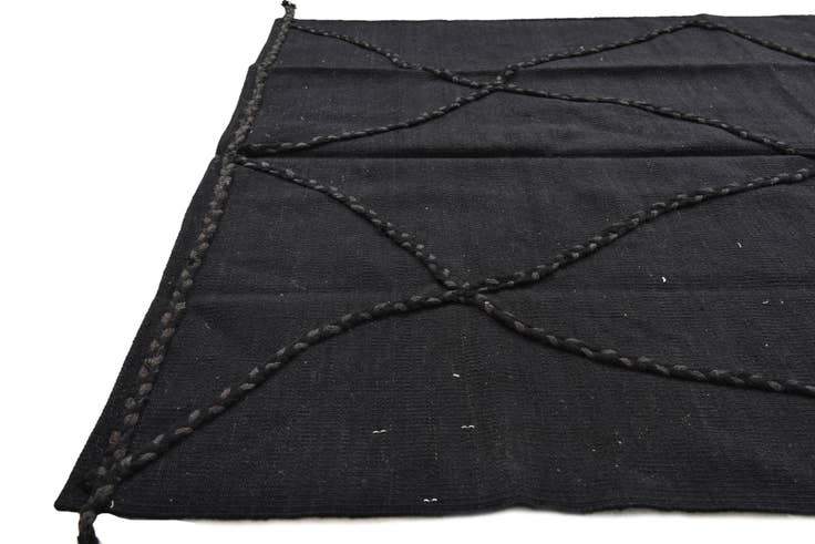 Detail image of 4' 2 x 6' Hand Woven Kilim Modern Wool Rug