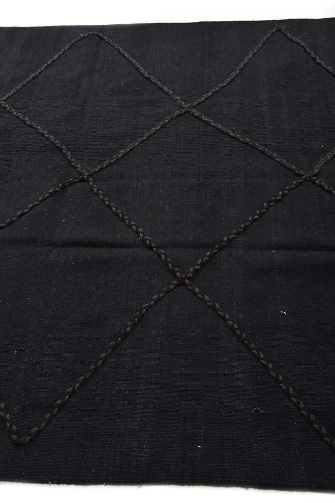 5' 7 x 7' 10 Hand Woven Kilim Modern Wool Rug