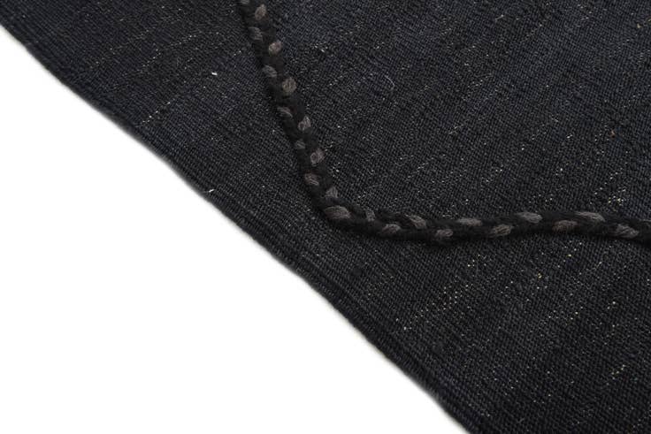 Detail image of 4' 4 x 5' 11 Hand Woven Kilim Modern Wool Rug