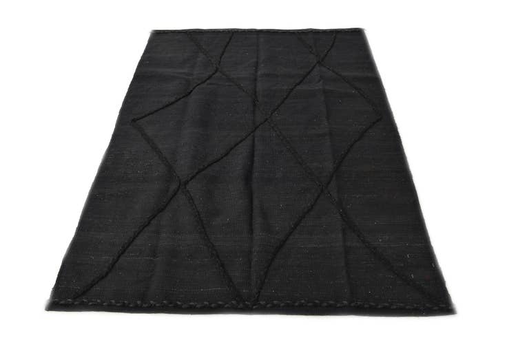 Detail image of 4' 3 x 5' 11 Hand Woven Kilim Modern Wool Rug