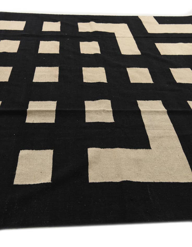 Detail image of 8' 1 x 9' 9  Hand Woven Kilim Modern Wool Rug