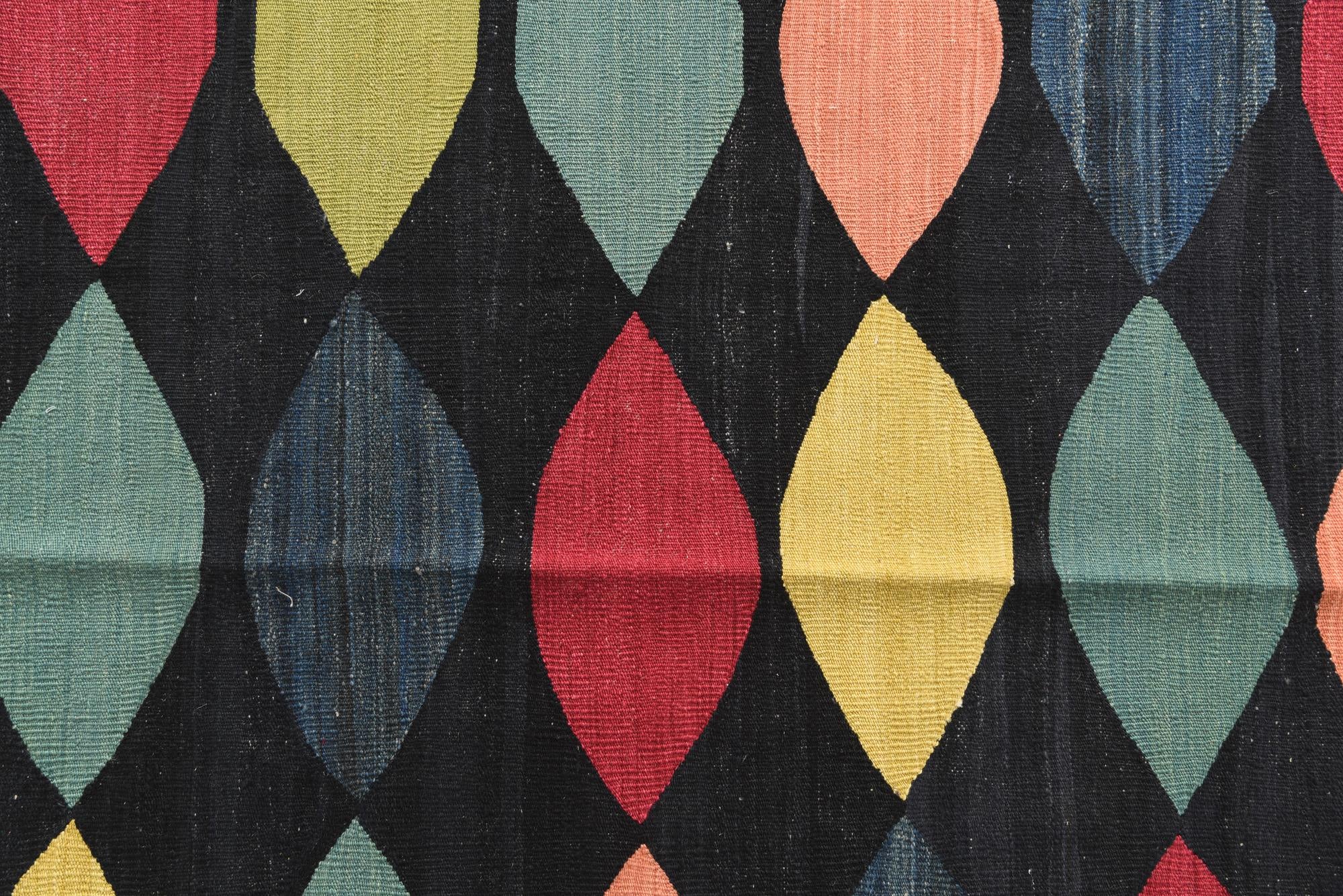 5' 8 x 7' 10 Hand Woven Kilim Modern Wool Rug