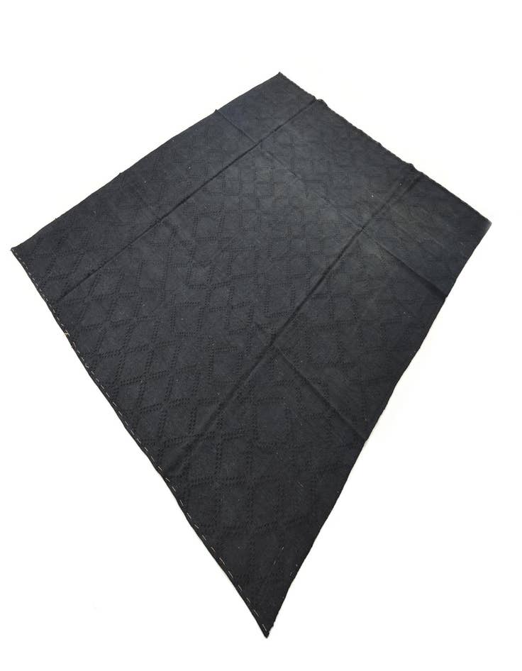 Detail image of 7' 10 x 9' 11  Hand Woven Kilim Modern Wool Rug