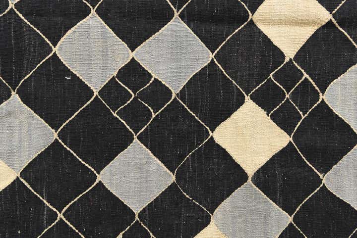 5' 7 x 7' 9 Hand Woven Kilim Modern Wool Rug