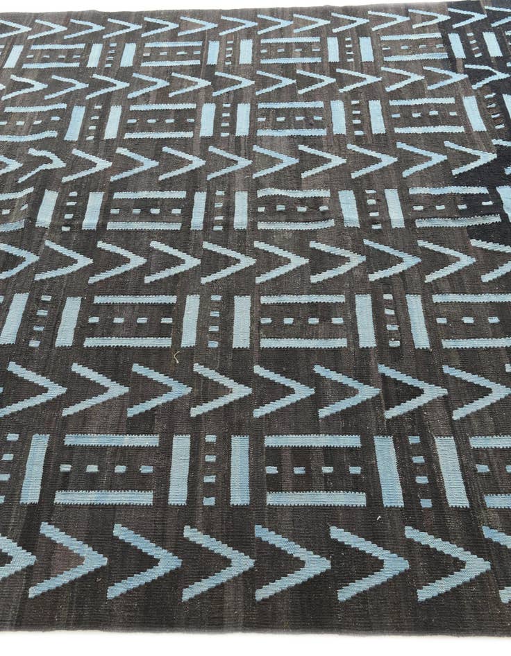 Detail image of 7' x 9' 1  Hand Woven Kilim Modern Wool Rug