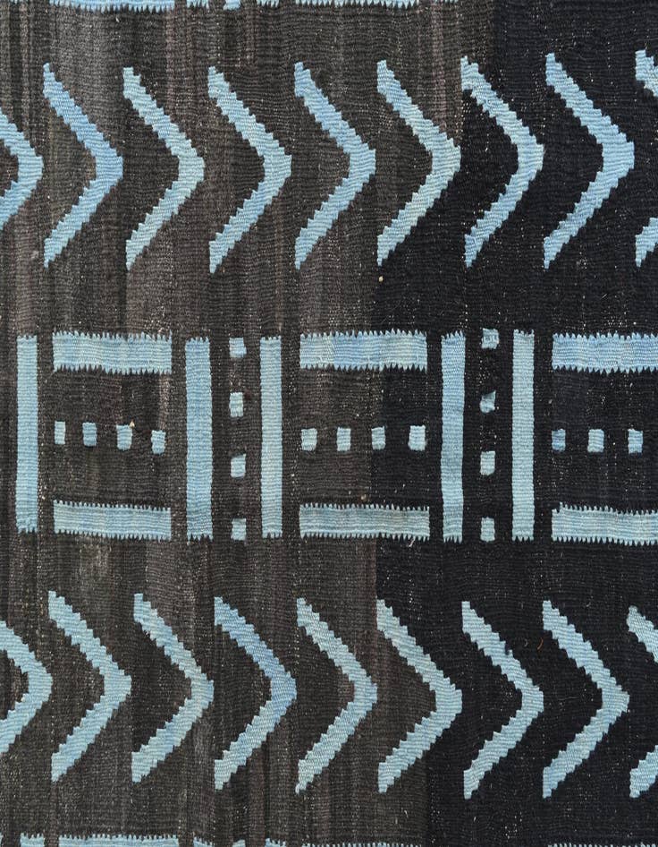 Detail image of 7' x 9' 1  Hand Woven Kilim Modern Wool Rug