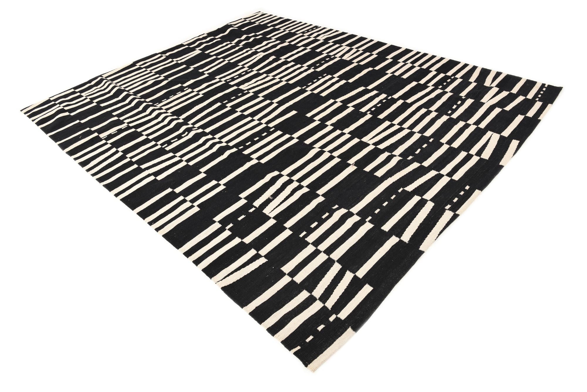 8' 4 x 9' 8 Hand Woven Kilim Modern Wool Rug