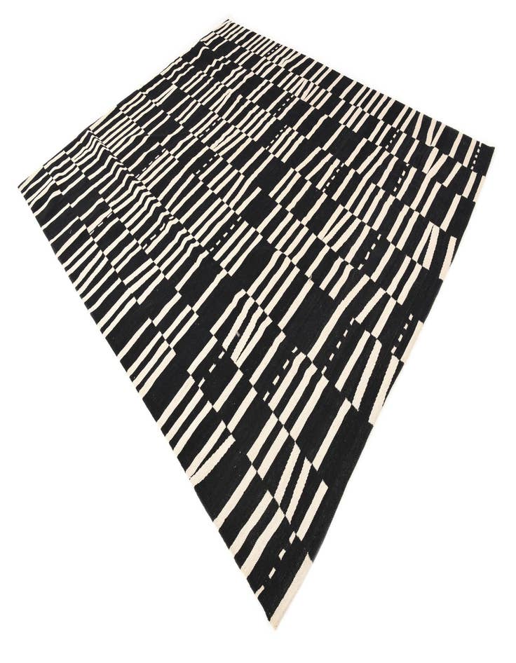 Detail image of 8' 4 x 9' 8  Hand Woven Kilim Modern Wool Rug