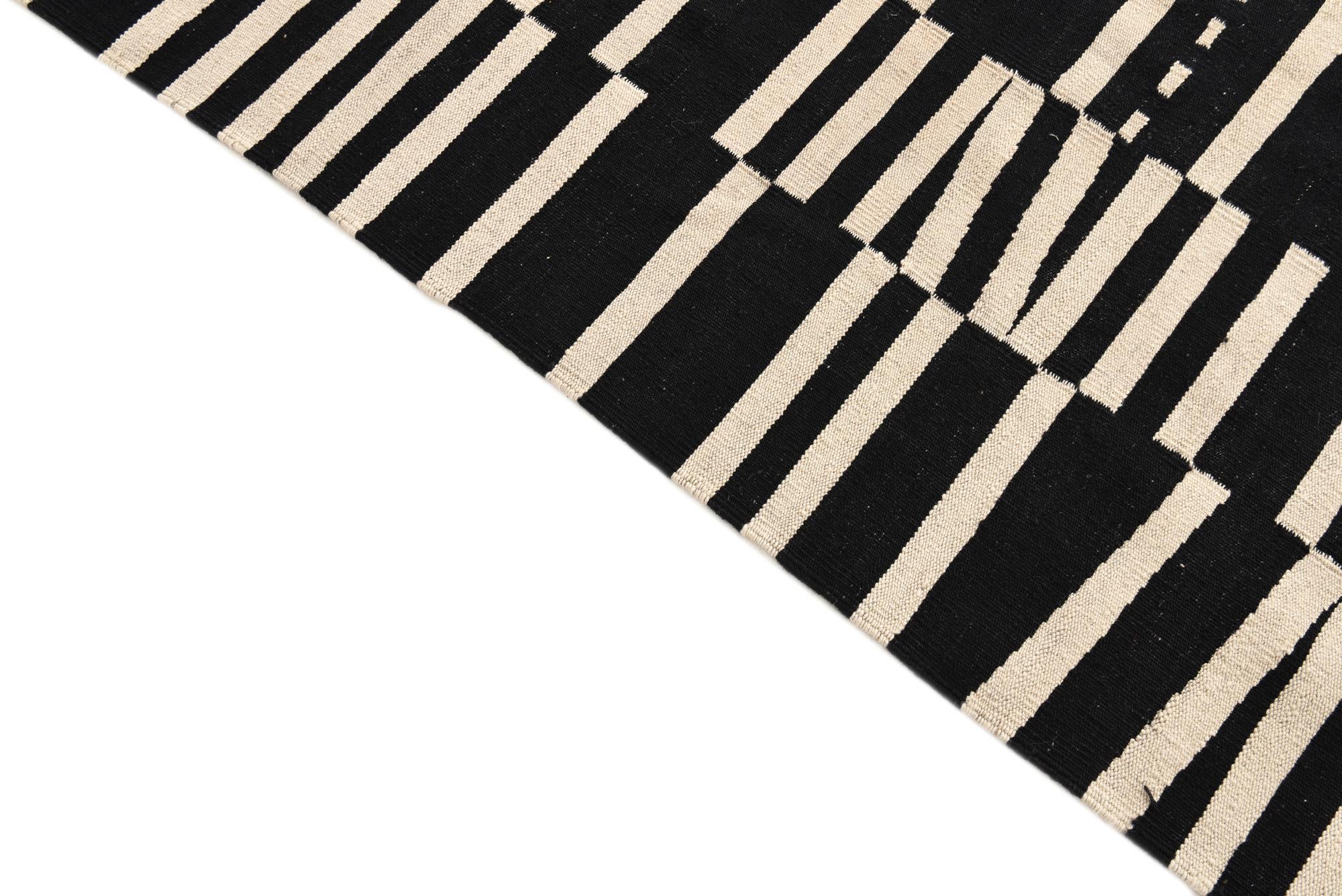 8' 4 x 9' 8 Hand Woven Kilim Modern Wool Rug