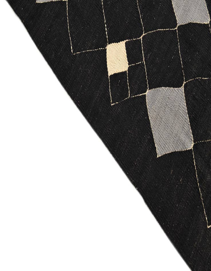 Detail image of 6' 1 x 7' 9  Hand Woven Kilim Modern Wool Rug