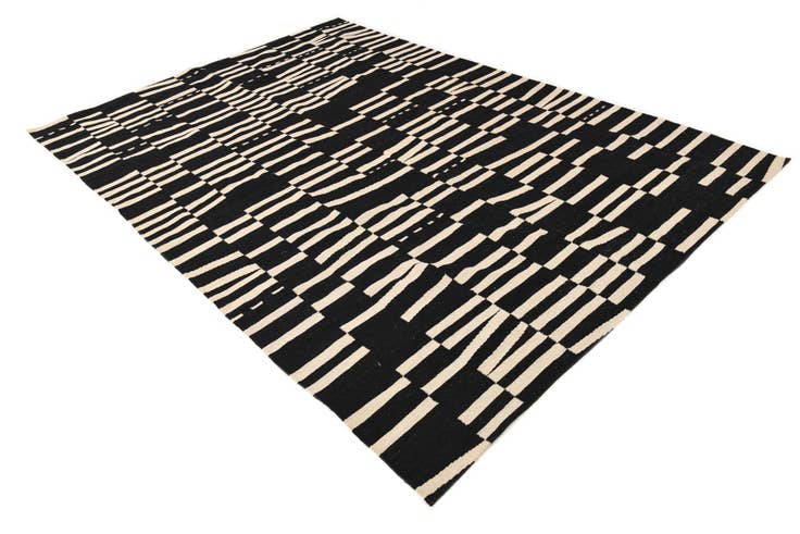 Detail image of 6' 8 x 9' 8 Hand Woven Kilim Modern Wool Rug