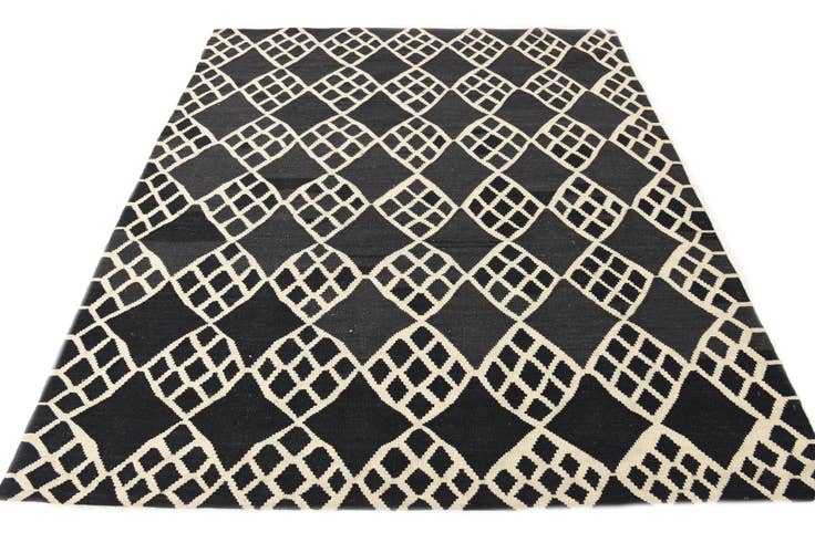 Detail image of 6' 3 x 8' 4 Hand Woven Kilim Modern Wool Rug