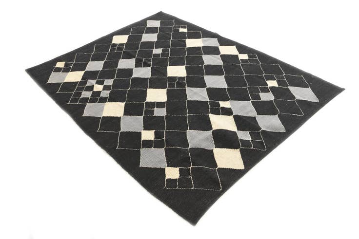 Detail image of 5' 1 x 6' 7 Hand Woven Kilim Modern Wool Rug