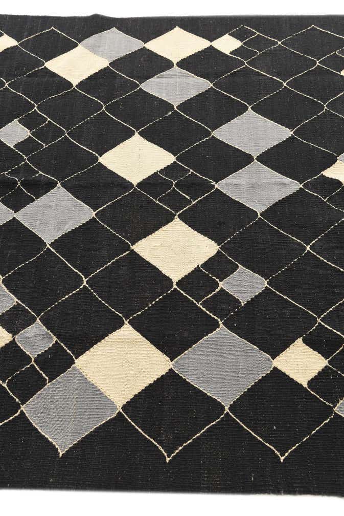 5' 1 x 6' 7 Hand Woven Kilim Modern Wool Rug