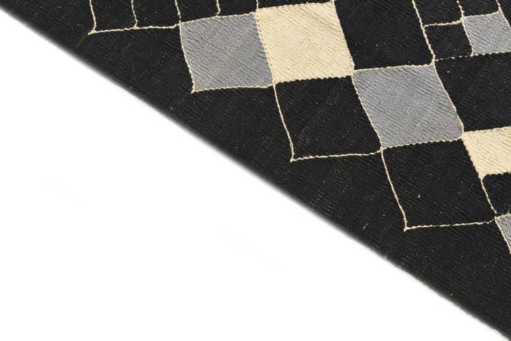 Detail image of 5' 1 x 6' 7 Hand Woven Kilim Modern Wool Rug