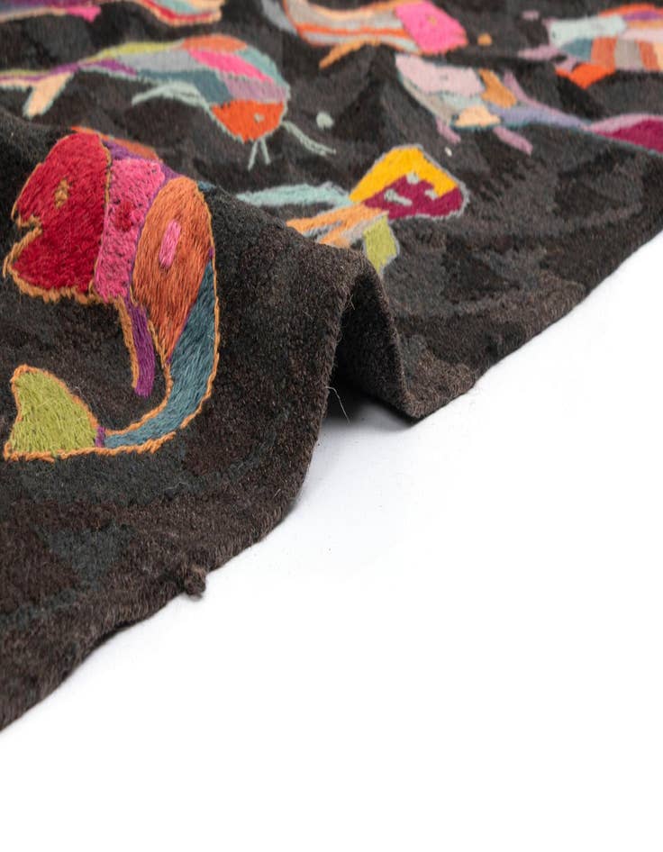 Detail image of 6' 2 x 9' 5 Kilim Wool Rug