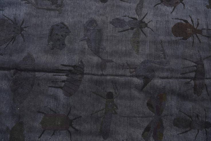 Detail image of 4' 2 x 5' 7 Hand Woven Kilim Suzani Wool Rug