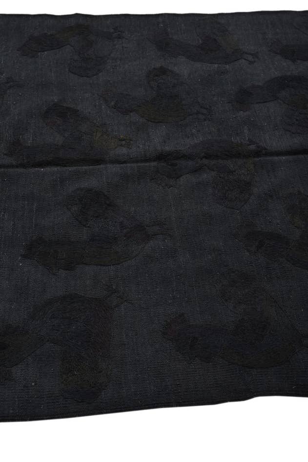 Detail image of 4' 2 x 5' 8 Hand Woven Kilim Suzani Wool Rug