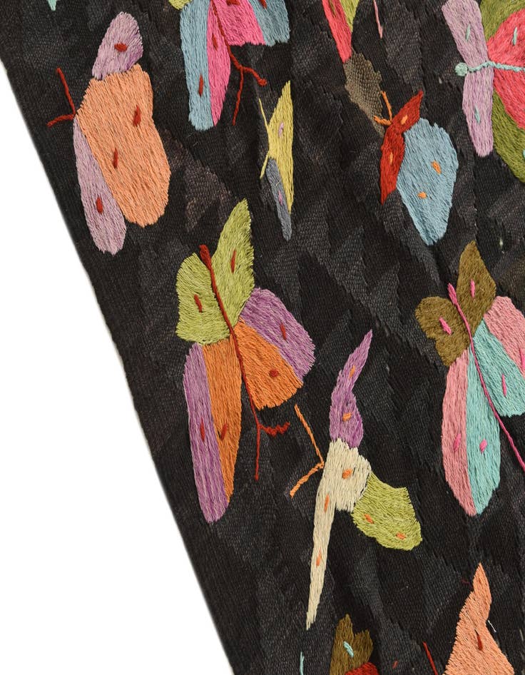 Detail image of 6' 4 x 9' 4  Hand Woven Kilim Suzani Wool Rug