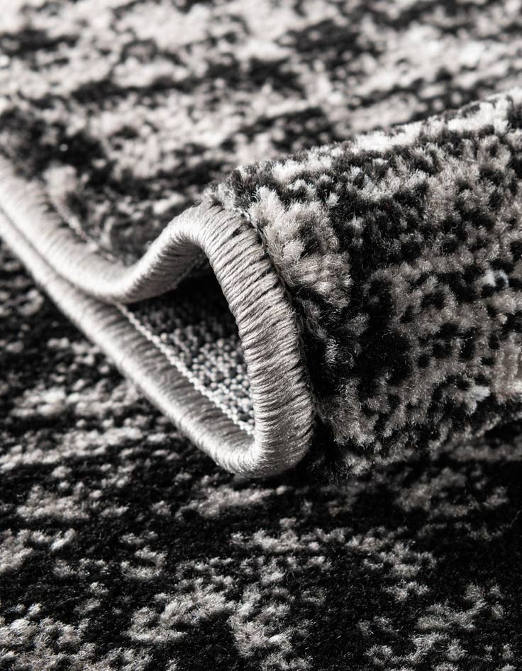 Detail image of 9' x 12' Laguna Rug