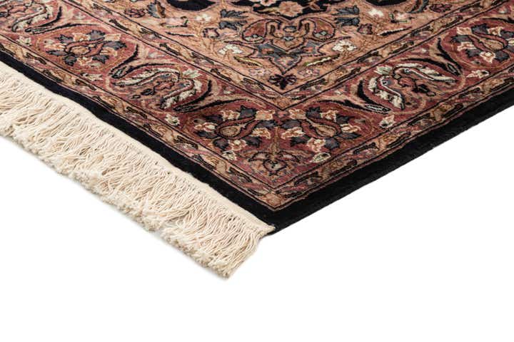 4' x 6' 3 Hand Knotted Lahour Oriental Wool Rug