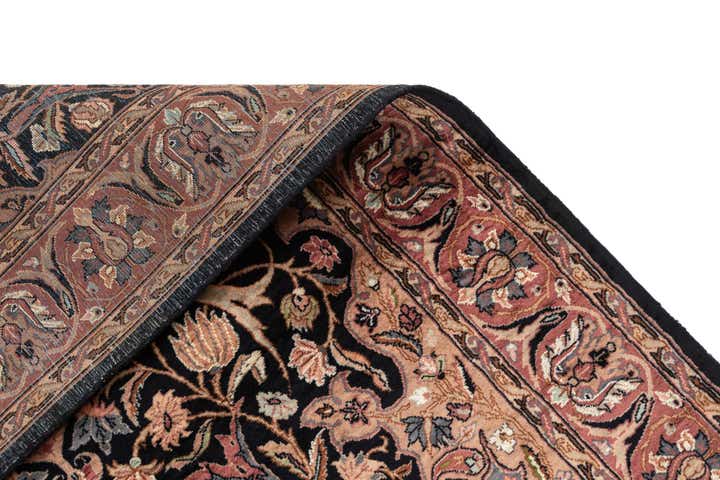 4' x 6' 3 Hand Knotted Lahour Oriental Wool Rug