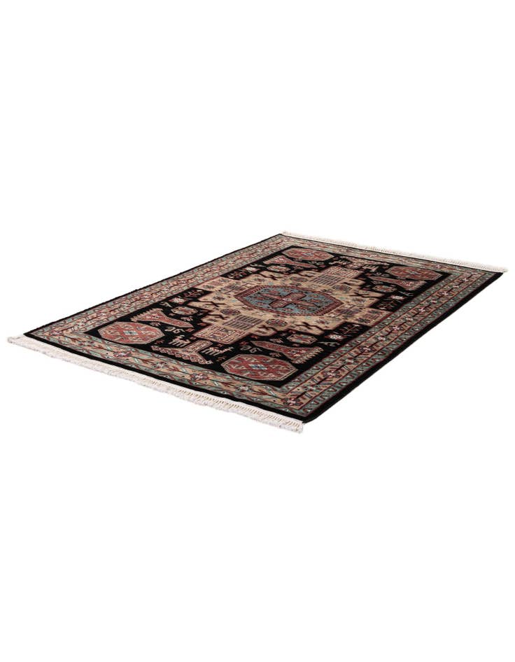 Detail image of 4' 4 x 6' 2  Hand Knotted Lahour Oriental Rug