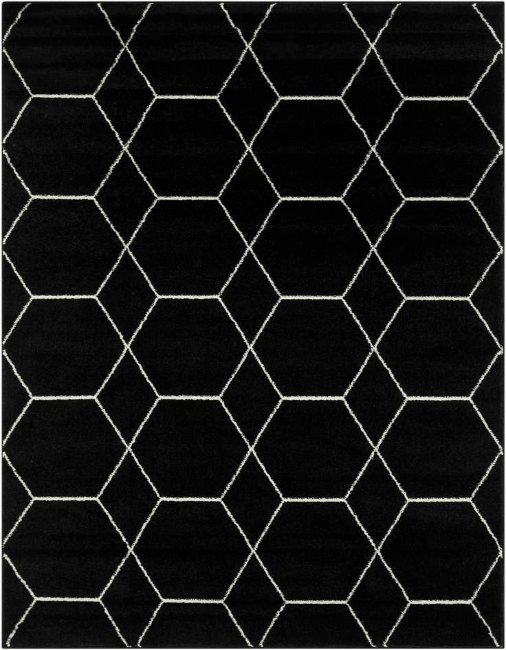 Detail image of 5' 3 x 8' Lattice Frieze Rug