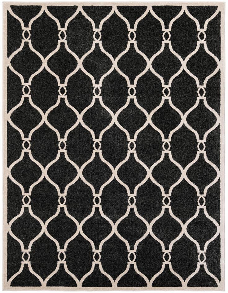 Detail image of 6' 5 x 9' 8 Lattice Rug