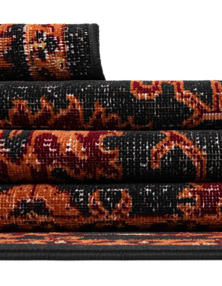 Detail image of 5' 3 x 8' Lucerne Rug