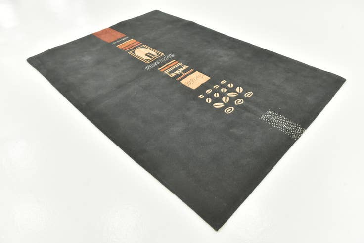 Detail image of 5' 7 x 7' 9 Luna Wool Rug