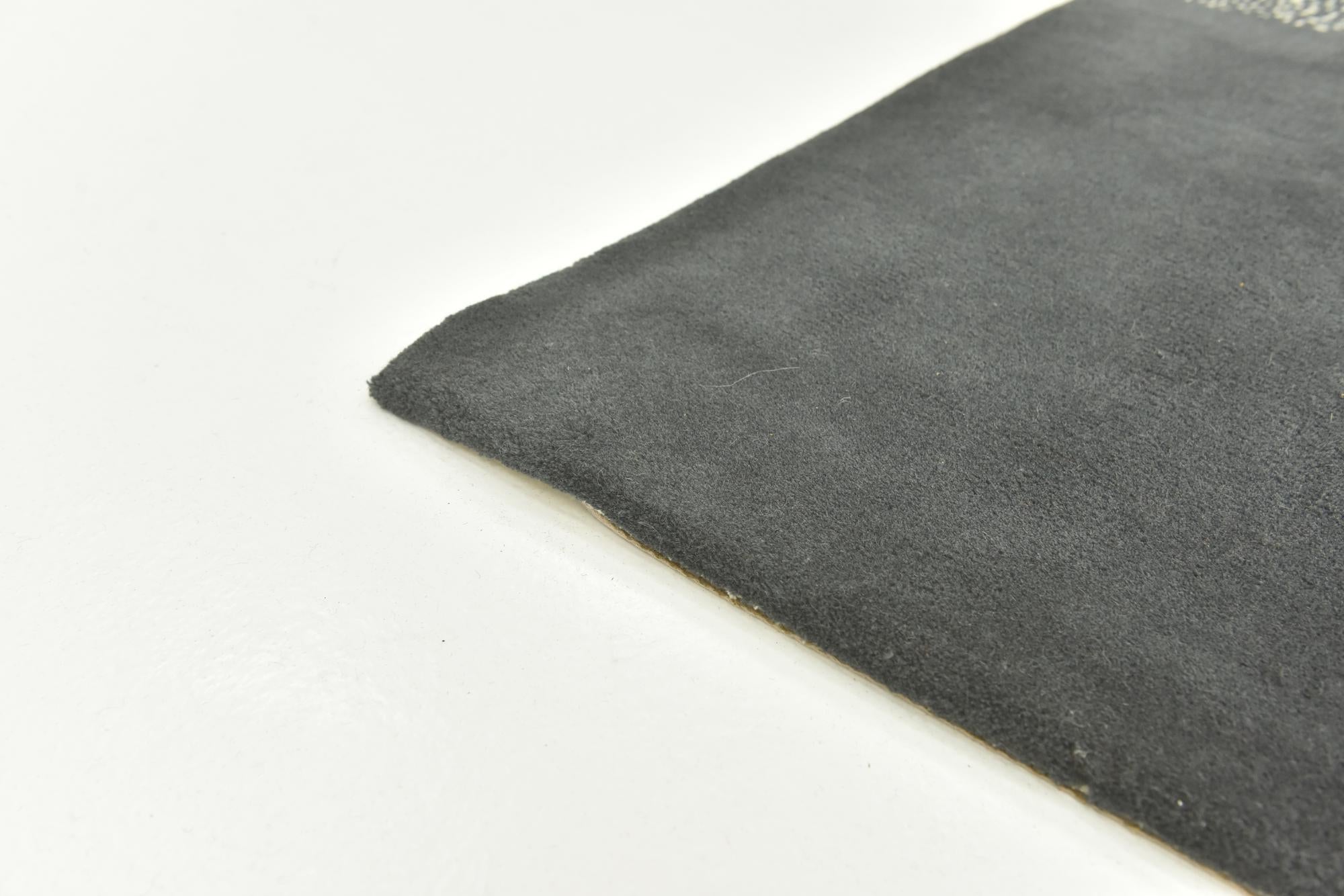5' 7 x 7' 9 Luna Wool Rug