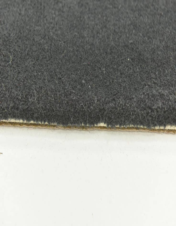 Detail image of 5' 7 x 7' 9 Luna Wool Rug