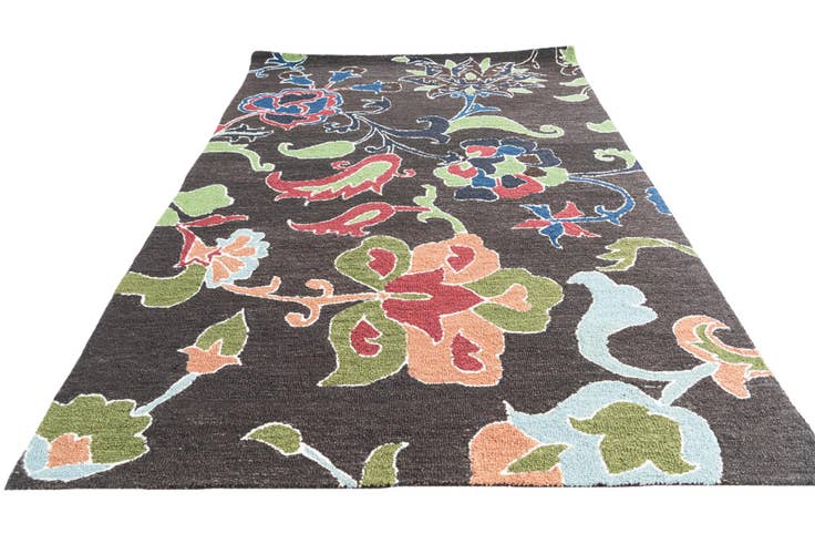 Detail image of 5' 1 x 8' Luna Rug