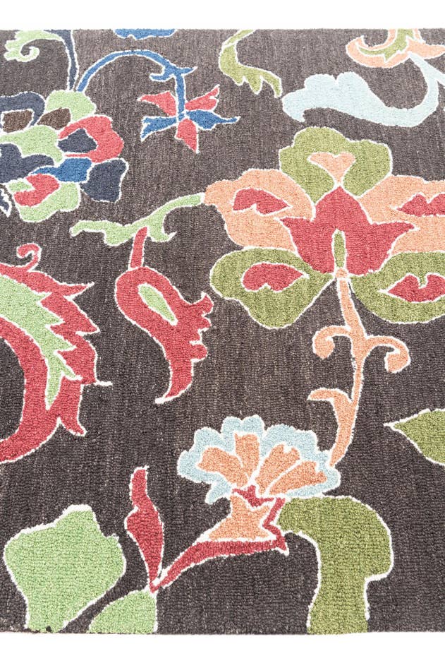 Detail image of 5' 1 x 8' Luna Rug