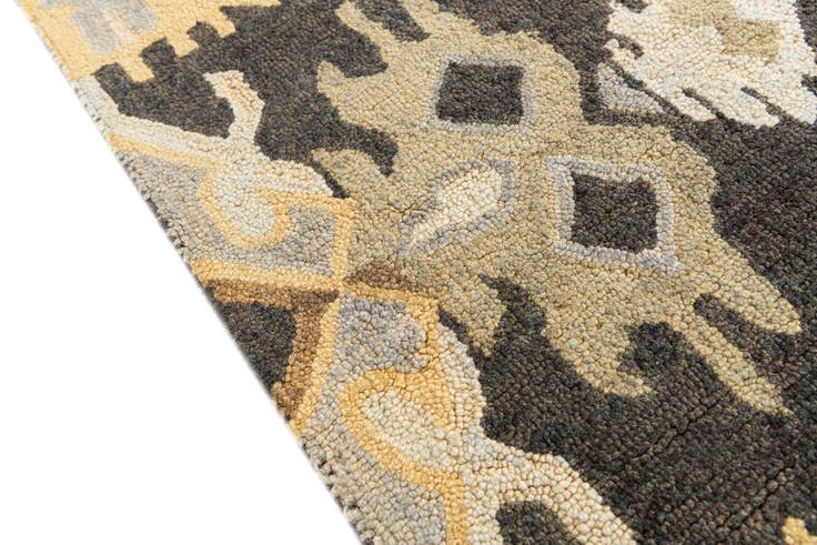Detail image of 8' x 10' Luna Rug