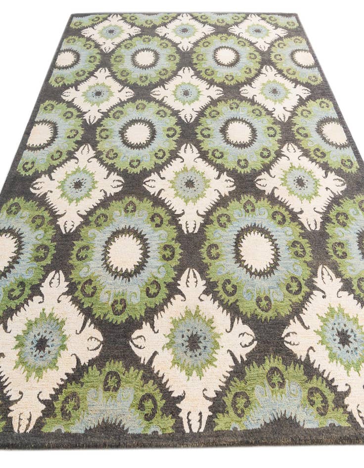 Detail image of 8' x 9' 10 Luna Rug