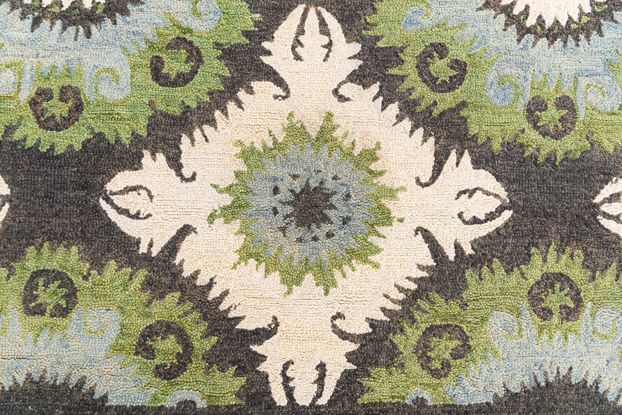 8' x 9' 10 Luna Rug