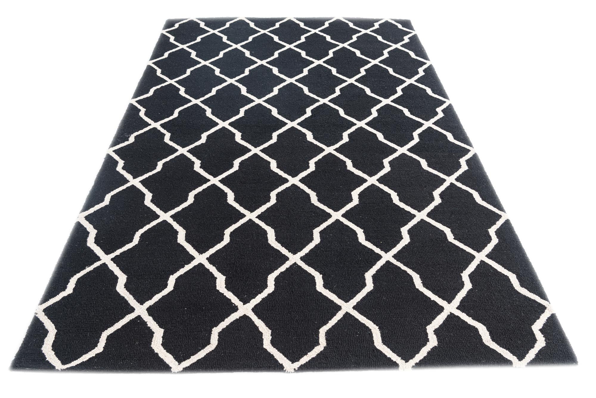 5' 1 x 7' 10 Luna Rug