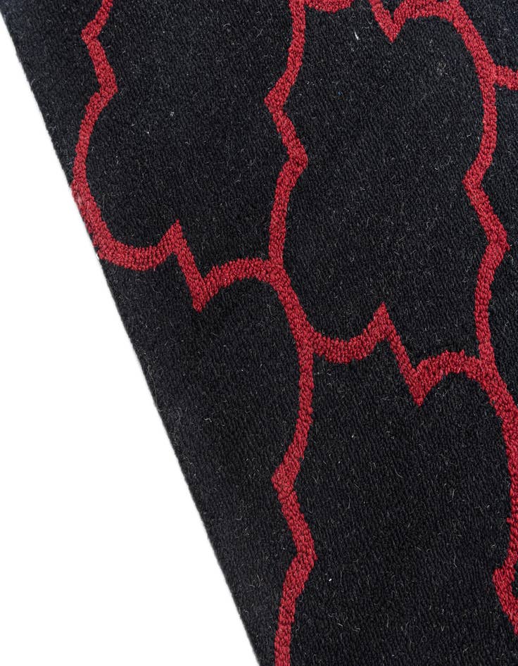 Detail image of 5' 1 x 8' Luna Rug