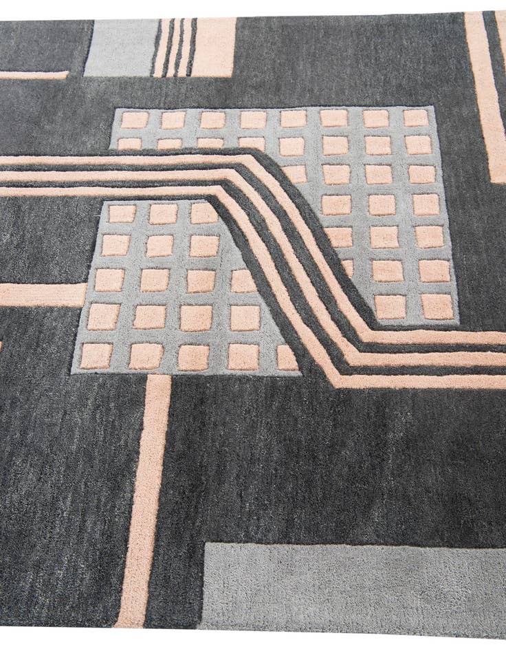 Detail image of 5' x 8' Luna Rug