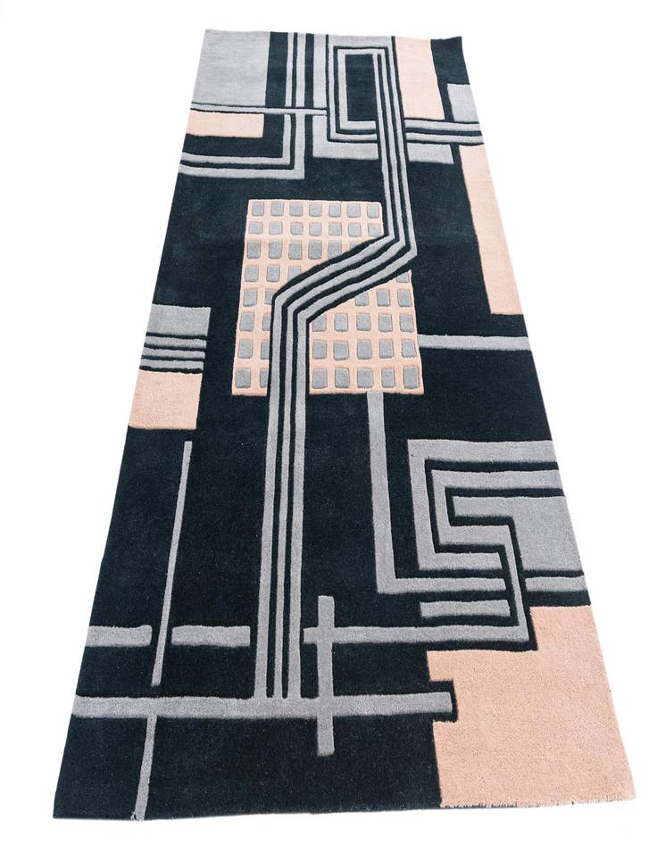 Detail image of 5' 1 x 8' Luna Rug