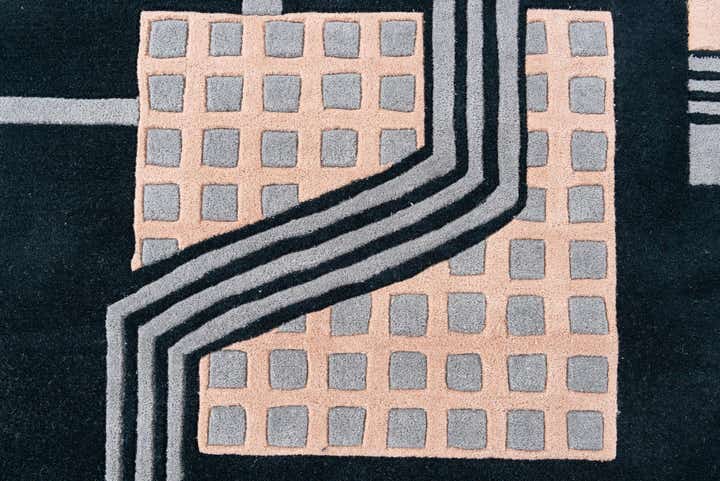 5' 1 x 8' Luna Rug