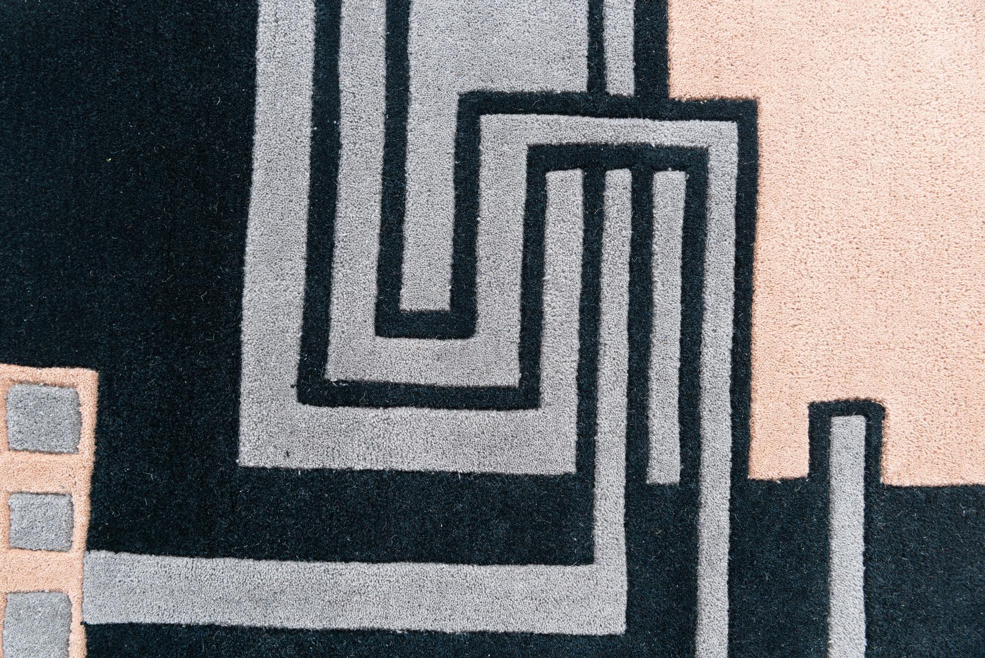 5' 1 x 8' Luna Rug