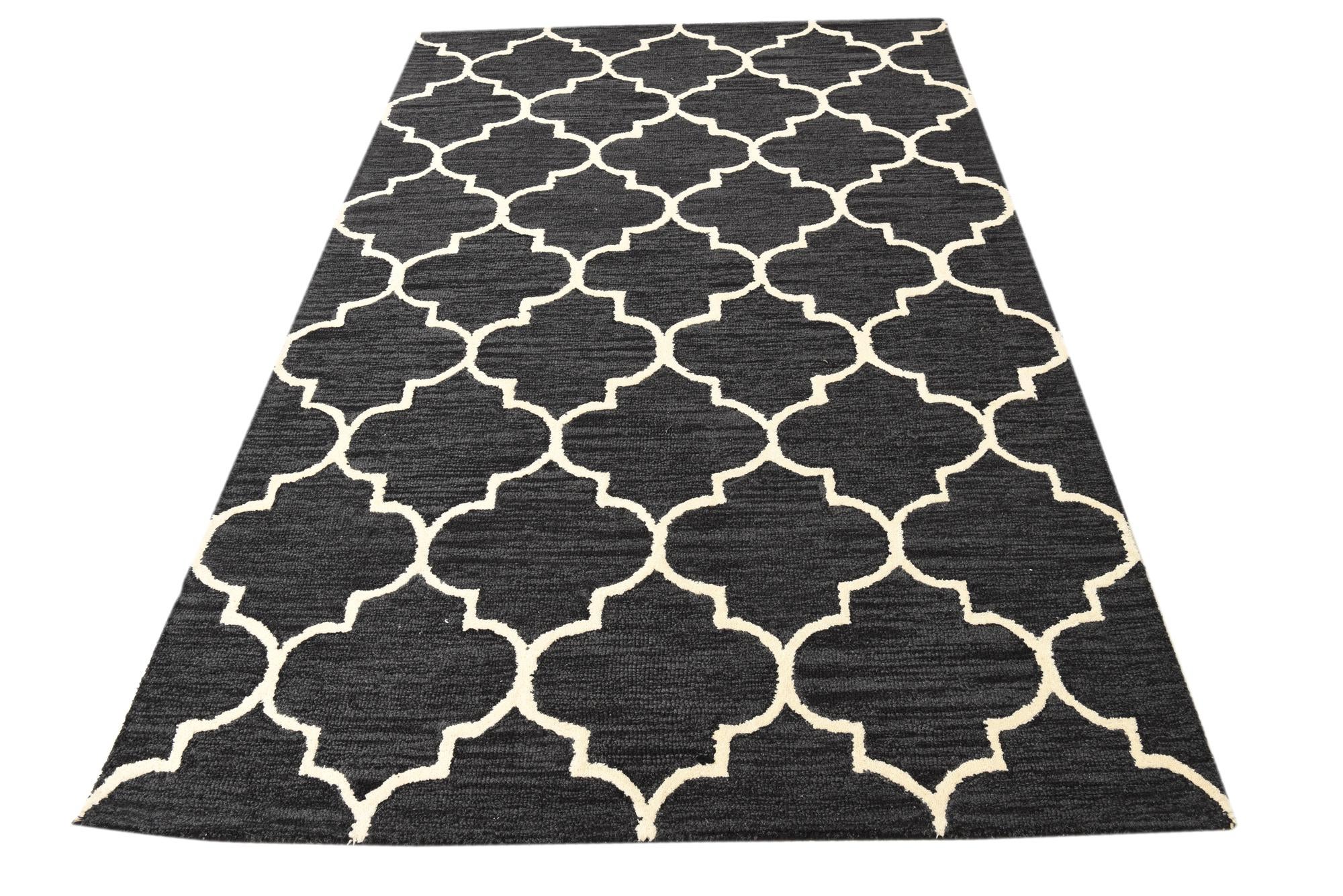 5' 1 x 8' Luna Rug