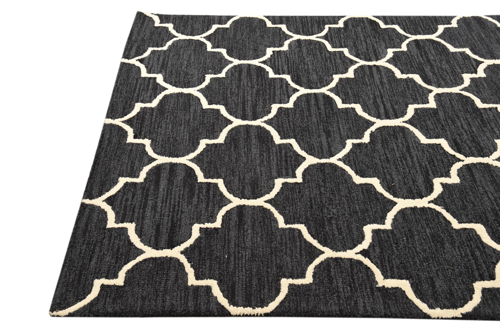 5' 1 x 8' Luna Rug