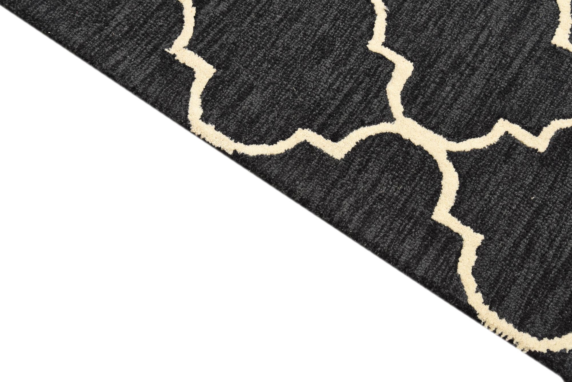 5' 1 x 8' Luna Rug