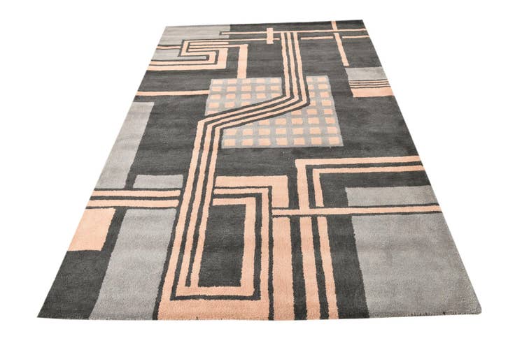 Detail image of 5' x 7' 11 Luna Rug