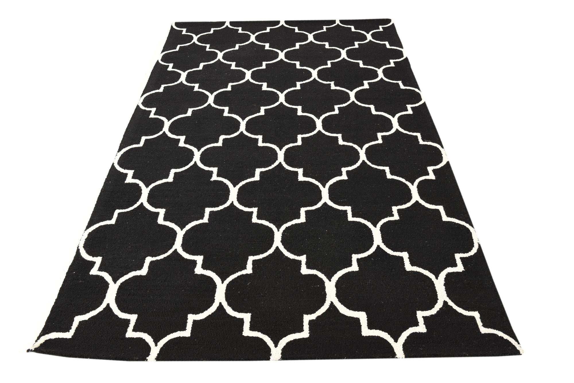 5' 1 x 8' Luna Rug